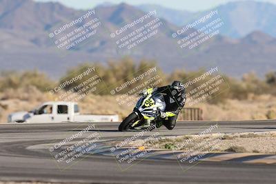 media/Dec-07-2025-CVMA (Sun) [[3e7d2de5dc]]/Race 15-Amateur Formula Open/